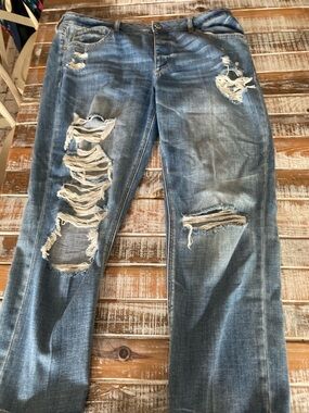 American Eagle Outfitters Distressed Blue Ripped Boyfriend Jeans